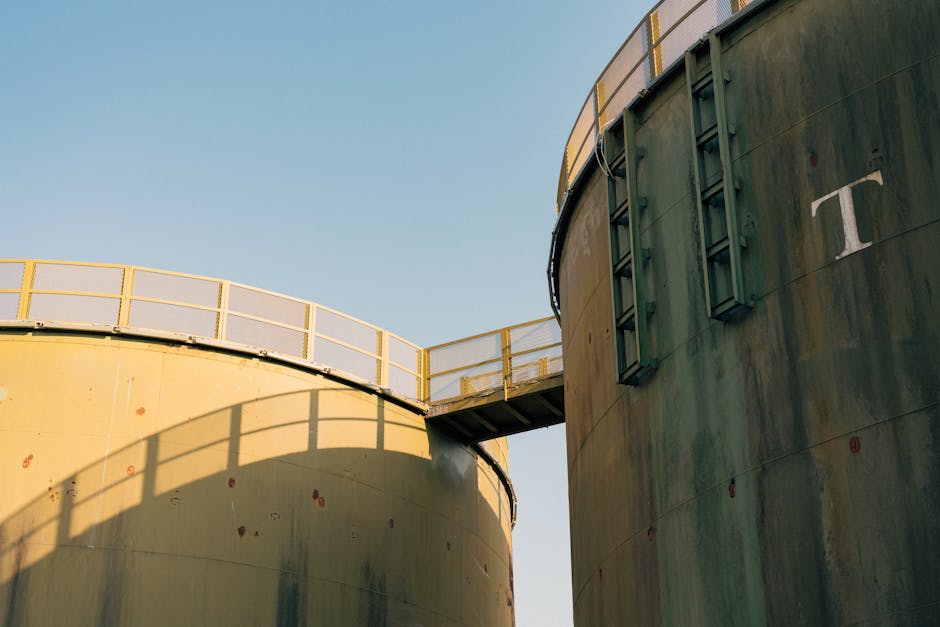 Travaux de sewage tank construction